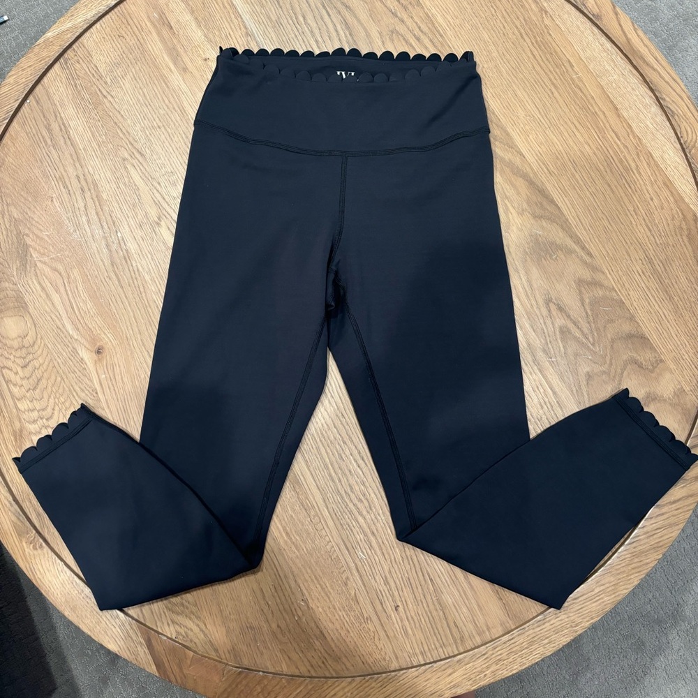 IVL scallop hem leggings size 8